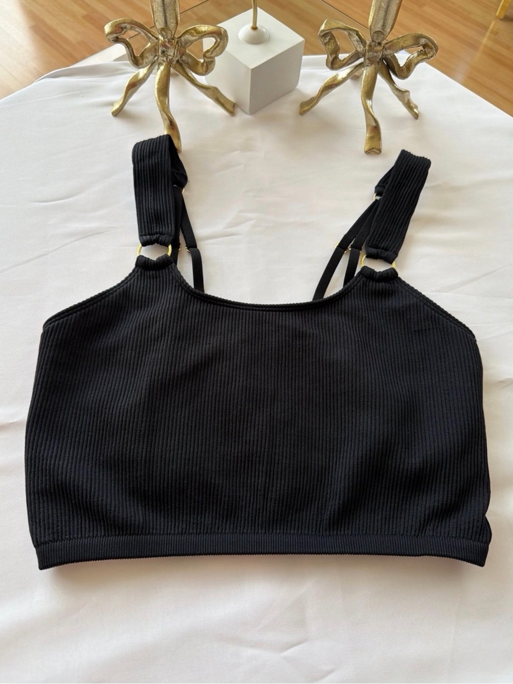 Aerie Women's Black and Navy Crop-top Size M